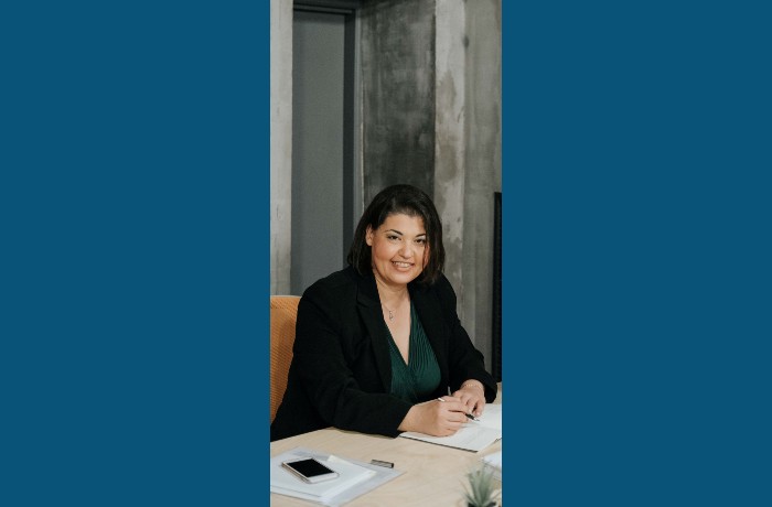 "Έχω το νου και την καρδιά ανοιχτά να έρθει να κατοικήσει η έμπνευση!"-Συνέντευξη με την ποιήτρια Αναστασία Κλώνη