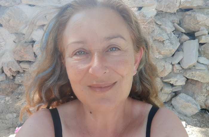 Δέκα ποιήματα της Ευαγγελίας Βενιζελέα