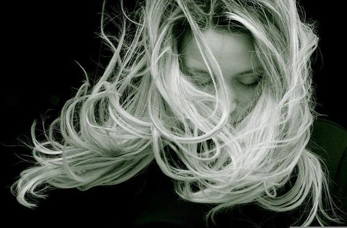 Η προδότις-ΑΧΙΛΛΕΑΣ ΠΑΡΑΣΧΟΣ