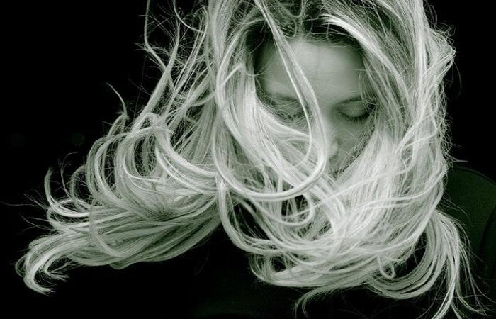 Η προδότις-ΑΧΙΛΛΕΑΣ ΠΑΡΑΣΧΟΣ