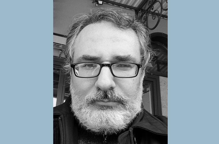 Δέκα ποιήματα του Σταύρου Γκιργκένη