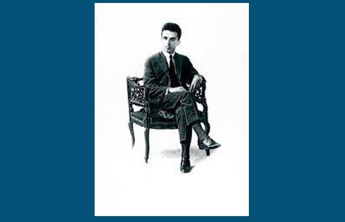 Α!Κύριε,κύριε Καρυωτάκη,ποιος θα βρεθεί να σας δικάσει;-ΓΕΩΡΓΙΑ ΤΡΙΑΝΤΑΦΥΛΛΙΔΟΥ