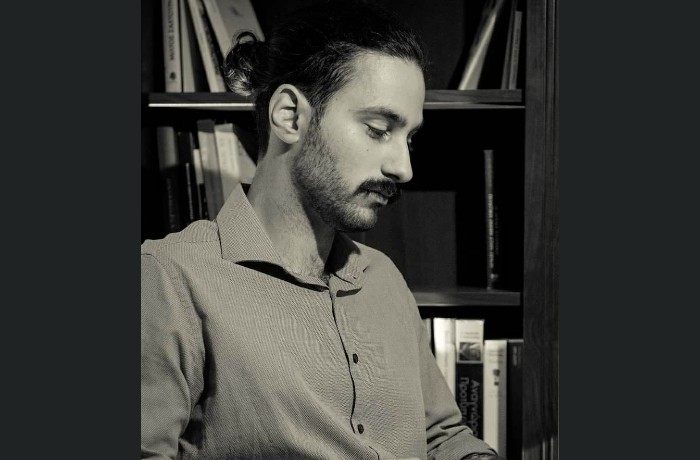 Δέκα ποιήματα του Νίκου Κωσταγιόλα