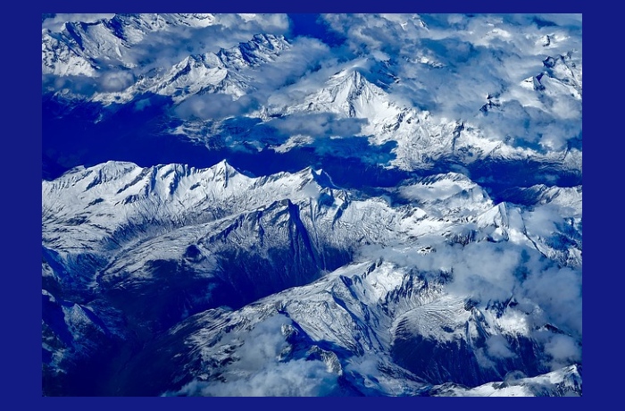 Όταν πρωτοείδα τα Ουράλια-ΜΠΟΡΙΣ ΠΑΣΤΕΡΝΑΚ