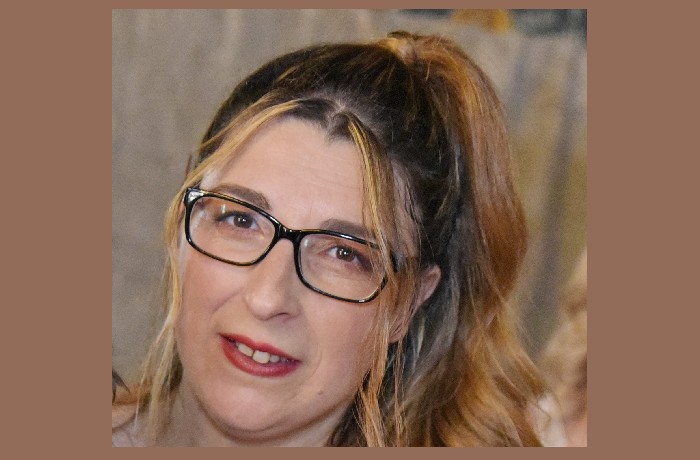 "Νομίζω ότι γράφοντας γίνομαι καλύτερη σαν άνθρωπος!" - Συνέντευξη με τη συγγραφέα Εύα Καραφάνταλου