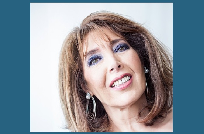 "Η Δημιουργική Γραφή είναι πηγή Ζωής! " - Συνέντευξη με τη συγγραφέα Βέρα Χριστοδούλου