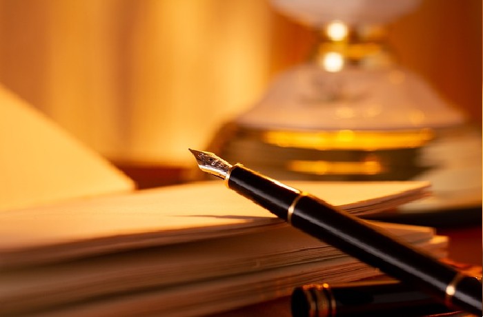 Τρία ποιήματα της Αλεξίας Αθανασίου από την ενότητα "Το Μύθο ιχνηλατώντας• και την Ιστορία."