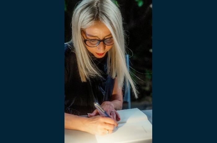 Πέντε ποιήματα της Βασιλικής Βλαστού