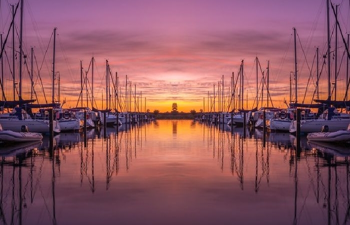 Εφτά τραγούδια για λιμάνια