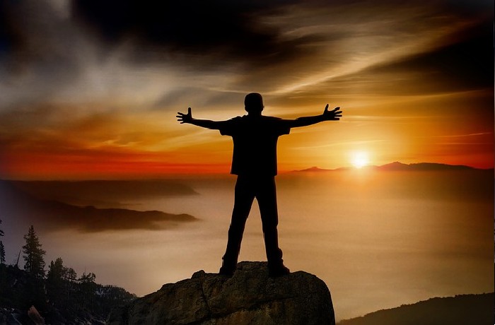 Μια ιδέα ζωής-ΕΟΥΤΖΕΝΙΟ ΜΟΝΤΑΛΕ