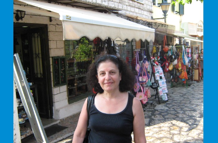 Τέσσερα ποιήματα της Θάλειας Τάσου