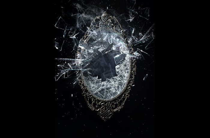  Ένας καθρέφτης- ΚΩΝΣΤΑΝΤΙΝΟΣ ΣΤΑΥΡΟΥ