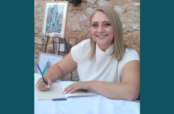 Δέκα ποιήματα της Αναστασίας Υφαντίδου