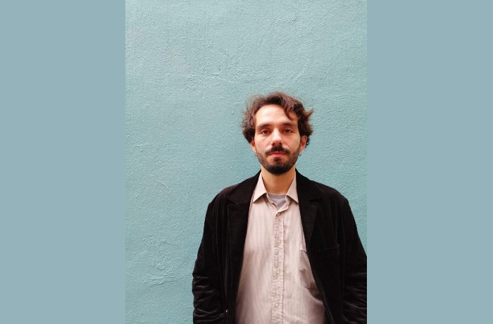 Τέσσερα ποιήματα του Βαλάντη Μάστορα