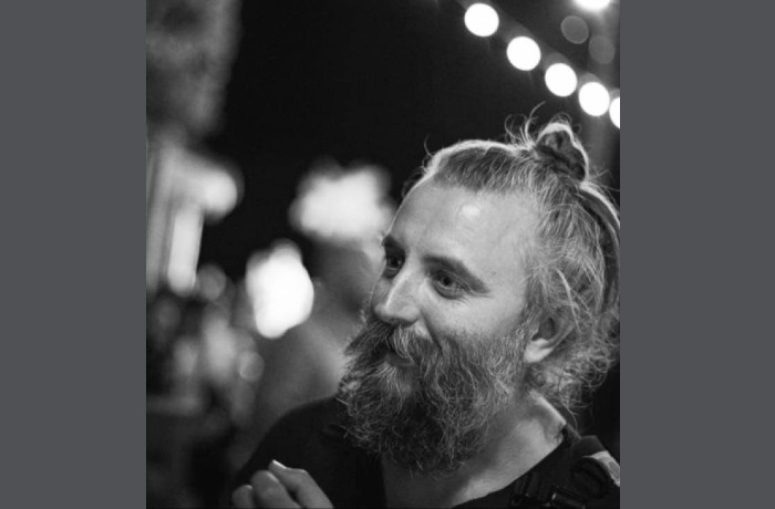 Δέκα ποιήματα του Χρήστου Γραβάνη