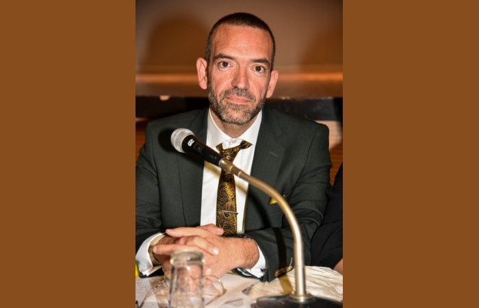 Τρία ερωτικά ποιήματα του Αντώνη Φιλιππαίου