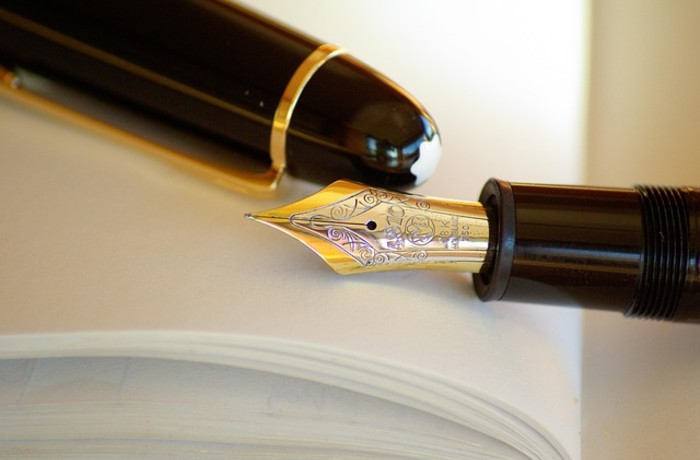 Δύο ποιήματα του Μιχάλη Κατσιγιάννη