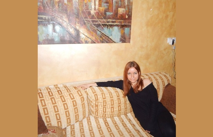 Δέκα ποιήματα της Τώνιας Τσαρούχα