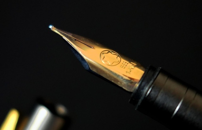 Δύο ποιήματα της Ξανθής Μηλίγγου-Γκλεζάκου